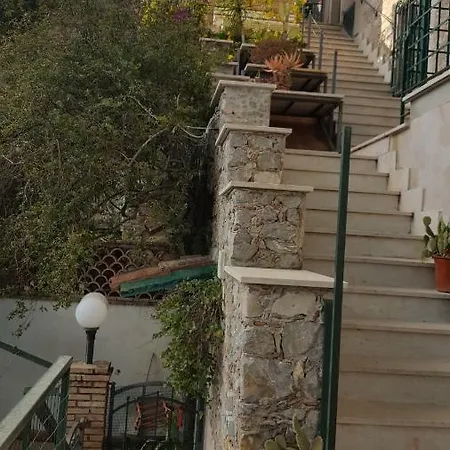 Casa Costa *